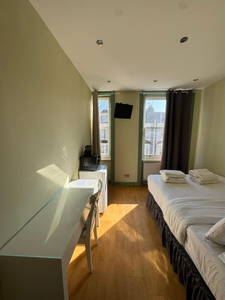 Matheson Olympia Hotel London Exterior photo